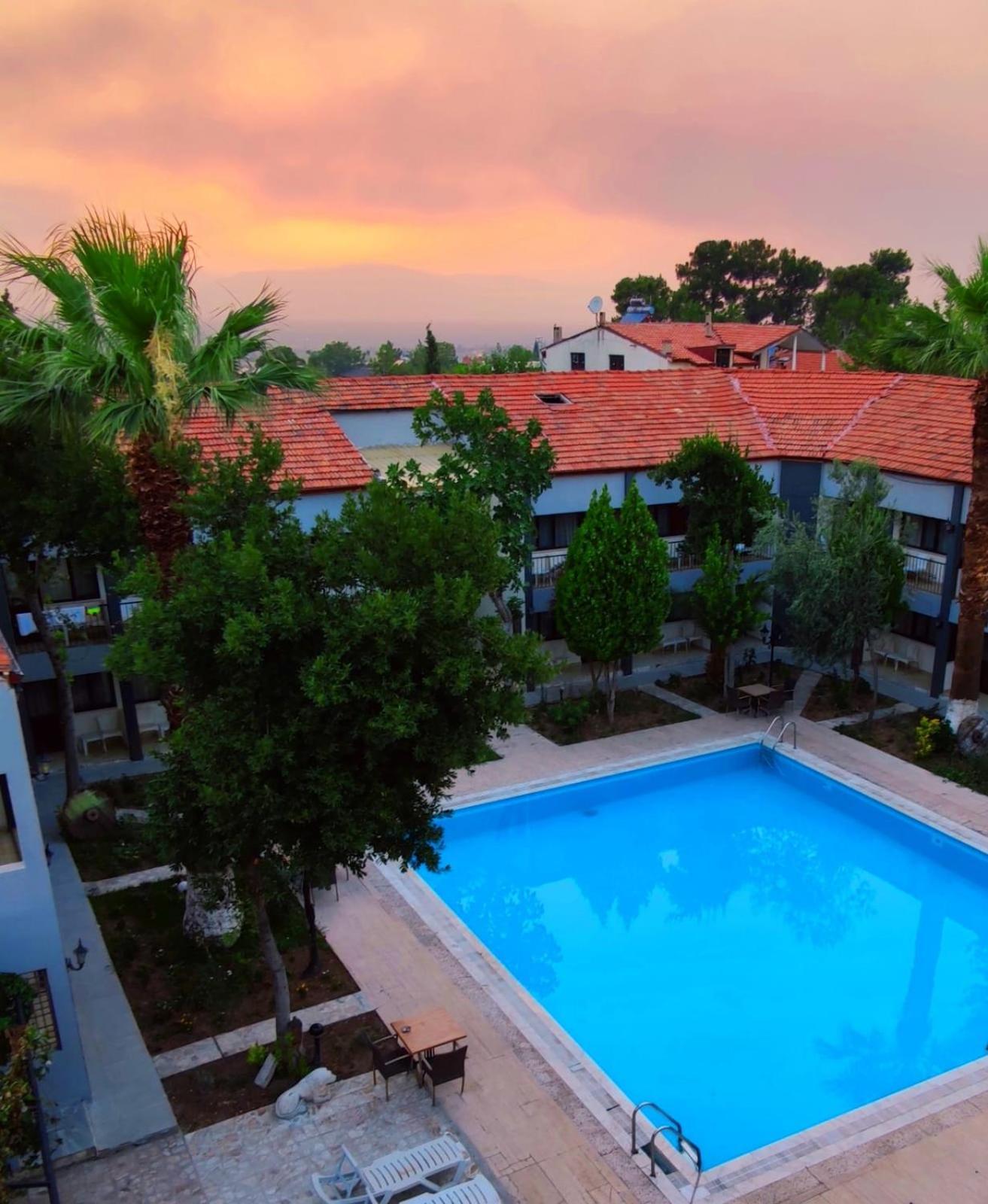 Artemis Yoeruek Otel Old Town Pamukkale Ngoại thất bức ảnh